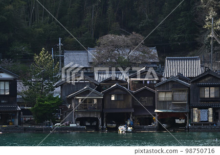 Funaya in Ine in spring Funaya in Ine in spring 98750716