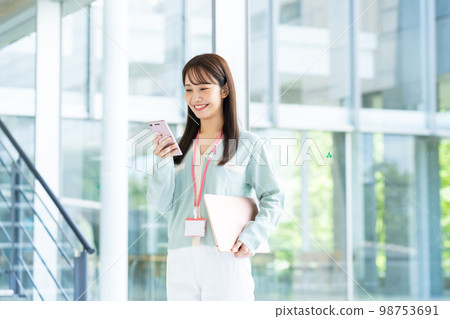 Young engineer woman in the office 98753691