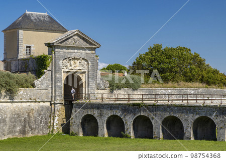 Citadel of Saint Martin on Ile de Re, Charente-Maritime, France Citadel of Saint Martin on Ile de Re, Charente-Maritime, France 98754368