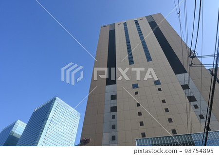 大阪站周邊的建築物和城市空間 98754895