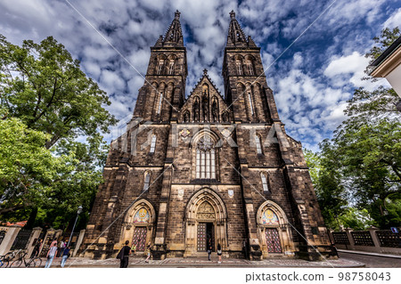 Vysehrad basilica, Prague, czech republic 98758043