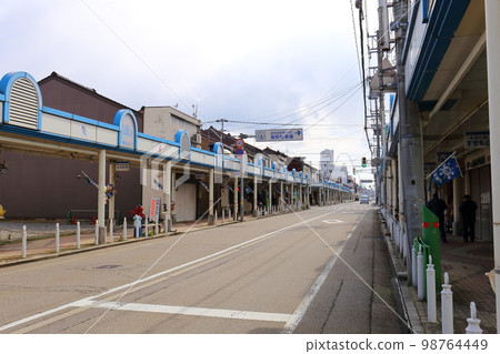 富山冰見冰見町商店街 富山冰見冰見町商店街 98764449