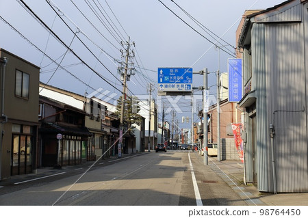 富山、冰見、伊勢大町商店街 富山、冰見、伊勢大町商店街 98764450