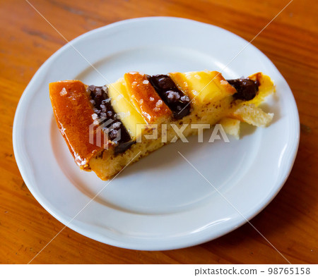 Chiffon cake with nut chocolate cream and custard Chiffon cake with nut chocolate cream and custard 98765158