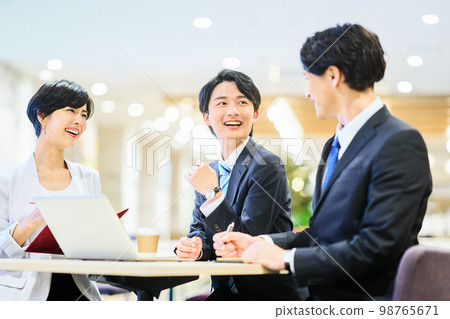 Business Young 98765671