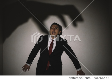 tired businessman 98766552