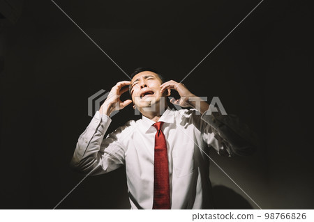 Businessman with painful troubles 98766826