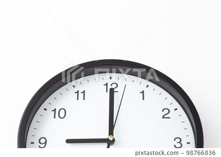 Wall clock white background Wall clock white background 98766836