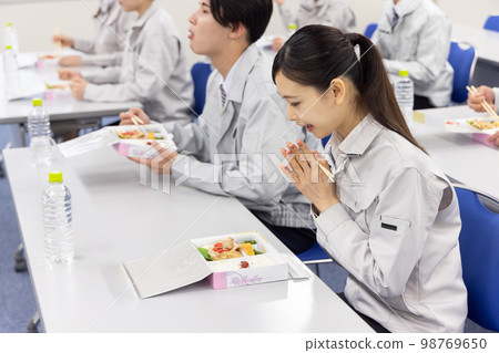 外送午餐 外送午餐 98769650