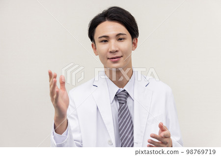 商人解釋 98769719
