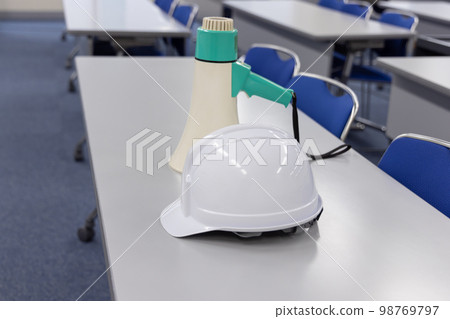 Evacuation drills  98769797