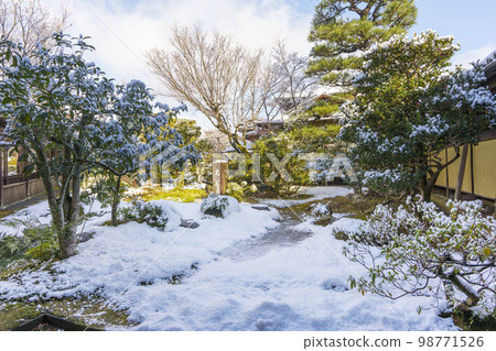 冬季的京都鬆雲閣觀音亭、天龍寺 98771526