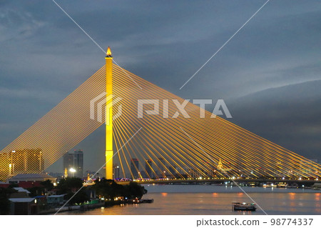 Rama VIII Bridge Rama VIII Bridge 98774337