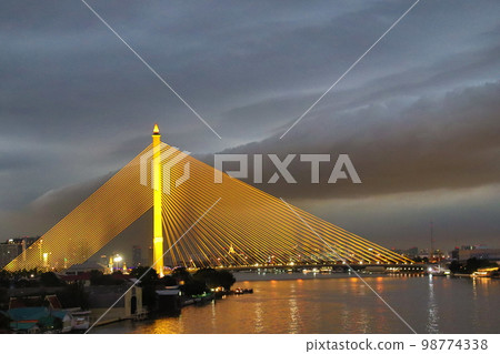 Rama VIII Bridge Rama VIII Bridge 98774338
