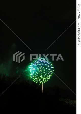 2023 Wakakusa Yamayaki seen from Mt. Kurokami, Nara Fireworks ① 2023 Wakakusa Yamayaki seen from Mt. Kurokami, Nara Fireworks ① 98774896