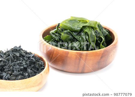 Focus: Alga wakame