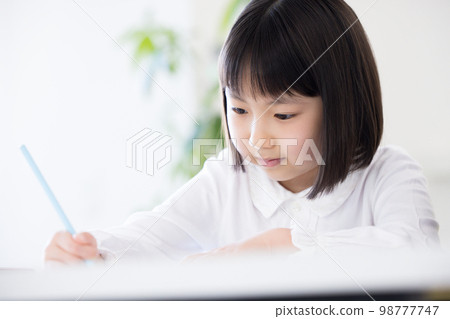 教育形象女孩學習 98777747