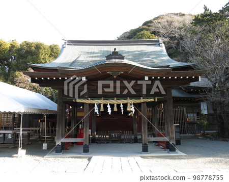 Wakamiya (lower shrine) of Tsurugaoka Hachimangu Shrine 98778755