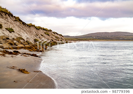 Dooey beach by Lettermacaward in County Donegal - Ireland Dooey beach by Lettermacaward in County Donegal - Ireland 98779396