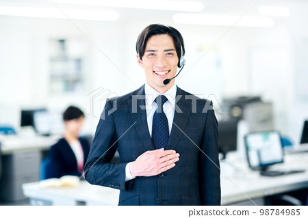 Business middle 98784985