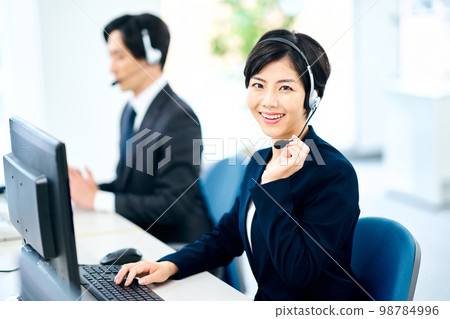 Business middle Business middle 98784996