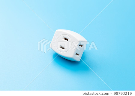 三擊藍色背景 98793219