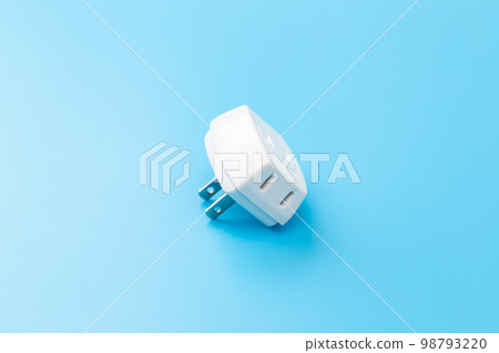三擊藍色背景 98793220