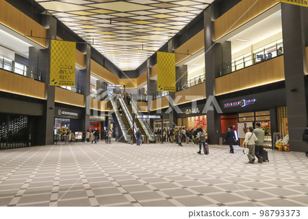 Grand Foyer of Haneda Airport Garden 98793373