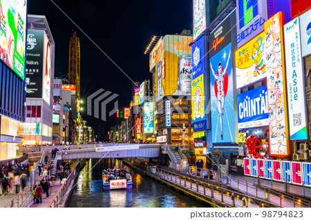 大阪道頓堀夜景,格力高霓虹燈 大阪道頓堀夜景,格力高霓虹燈 98794823