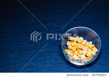 Croutons 98799803