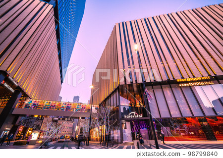 日本東京城市景觀 池袋站東口 Hareza 池袋景觀 日本東京城市景觀 池袋站東口 Hareza 池袋景觀 98799840