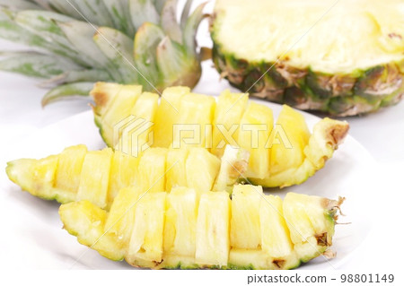 菠蘿切明亮的背景點心 98801149