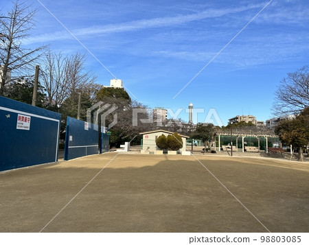 Funabori Sports Park on a winter morning 98803085