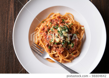 Meat sauce spaghetti Meat sauce spaghetti 98804642