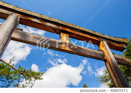 山形米澤的能量點 上杉神社二鳥居 98805471