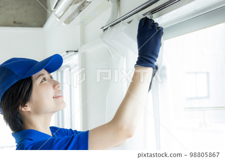 Moving curtain installation Moving curtain installation 98805867
