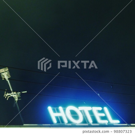霓虹酒店 98807323