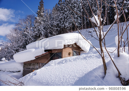 雪白川鄉 98808596