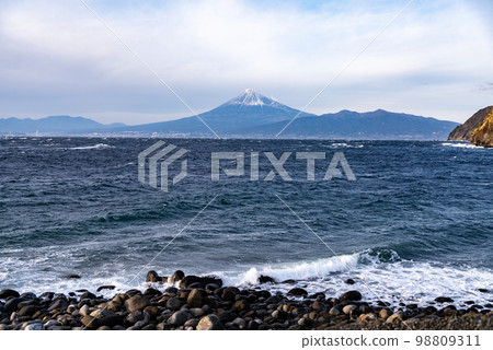 從西伊豆戶田眺望富士山 98809311