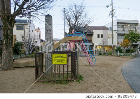 Minami Ward, Kyoto City The main gate of Heiankyo "Rajomon Ruins" Minami Ward, Kyoto City The main gate of Heiankyo "Rajomon Ruins" 98809478