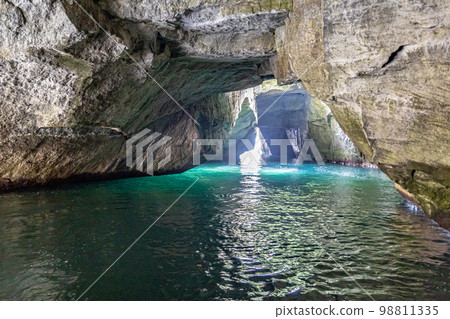 Dogashima Marine Cave Tour Pleasure Boat Dogashima Marine Cave Tour Pleasure Boat 98811335
