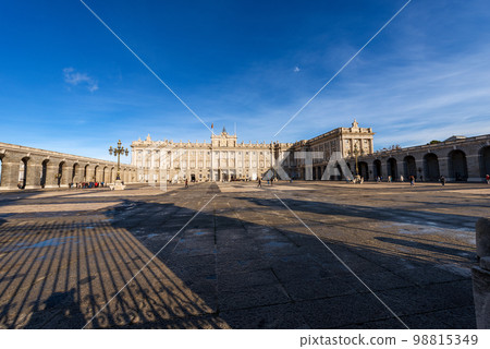 Madrid Royal Palace in Baroque Style - Community of Madrid Spain Madrid Royal Palace in Baroque Style - Community of Madrid Spain 98815349
