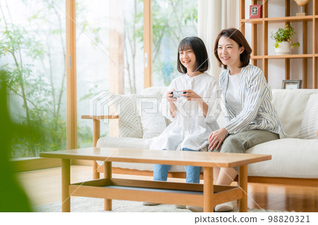 玩遊戲父母和孩子 98820321