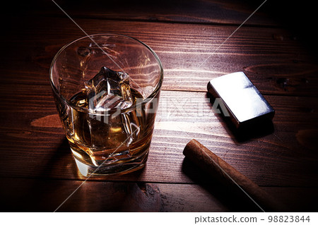 cigar whiskey cigar whiskey 98823844