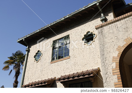 Berik Hall Berik Hall 98826427