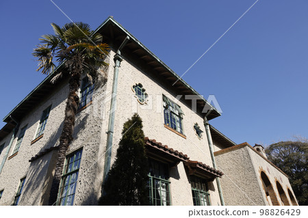 Berik Hall Berik Hall 98826429