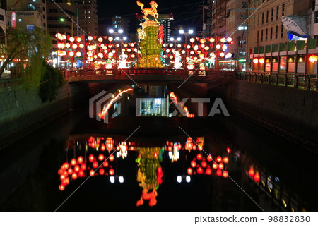 [長崎縣]長崎元宵節（中央橋燈塔） 98832830