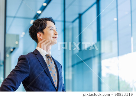 Office businessman shooting cooperation "LINK FOREST" 98833119