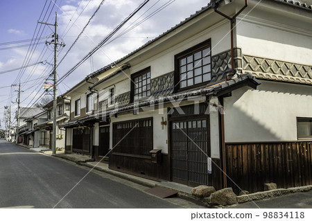 The streets of Kannabe-juku, Fukuyama City, Hiroshima Prefecture 98834118