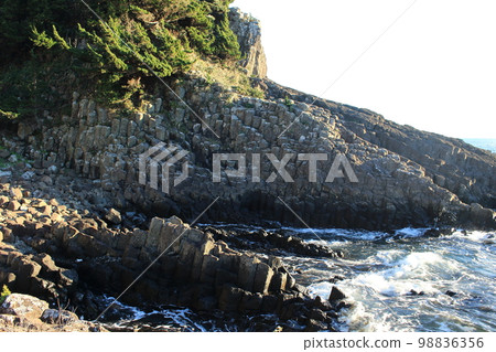 Tsumekizaki Columnar Joints, Tawaraiso 98836356